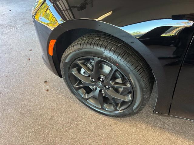 2027 Chrysler Pacifica Limited AWD