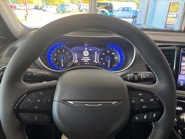 2027 Chrysler Pacifica Limited AWD