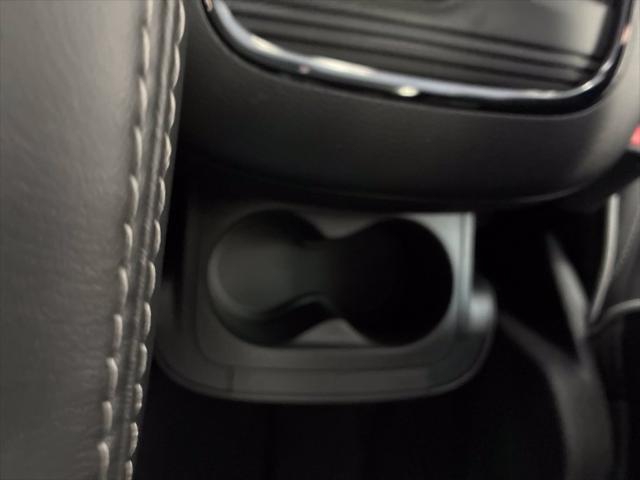 2027 Chrysler Pacifica Limited AWD