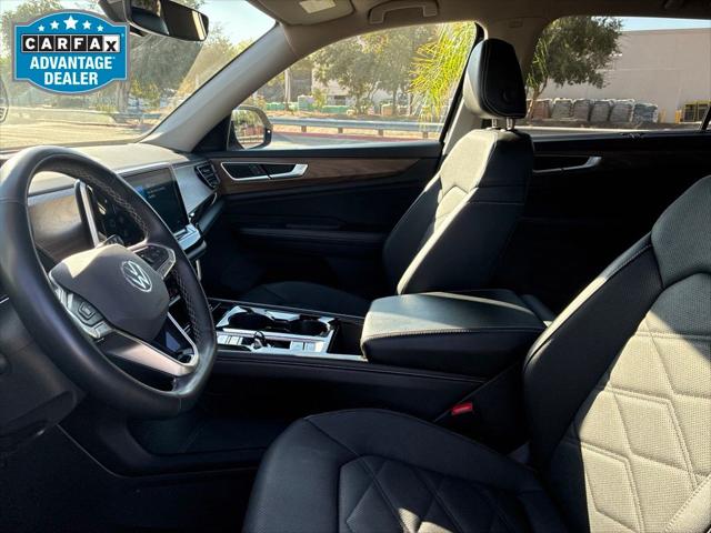 2024 Volkswagen Atlas 2.0T SE w/Technology