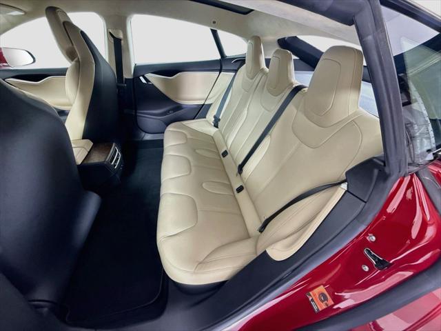 2017 Tesla Model S 90D