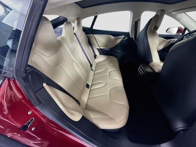 2017 Tesla Model S 90D