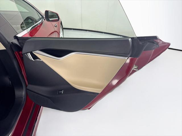 2017 Tesla Model S 90D