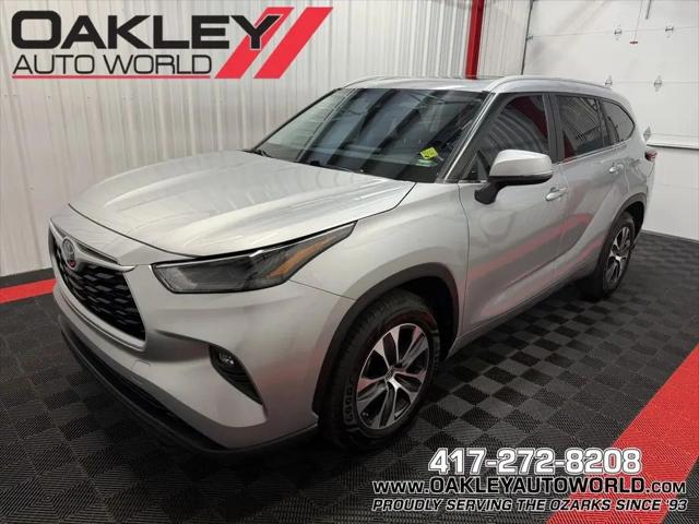 2023 Toyota Highlander Hybrid XLE for sale in Branson West, MO