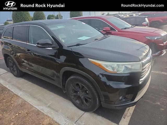 2015 Toyota Highlander LE Plus V6 for sale in Round Rock, TX