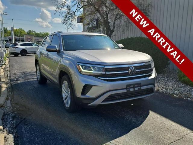 2022 Volkswagen Atlas Cross Sport 2.0T SE w/Technology for sale in Fort Wayne, IN