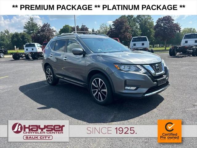 2018 Nissan Rogue SL for sale in Sauk City, WI