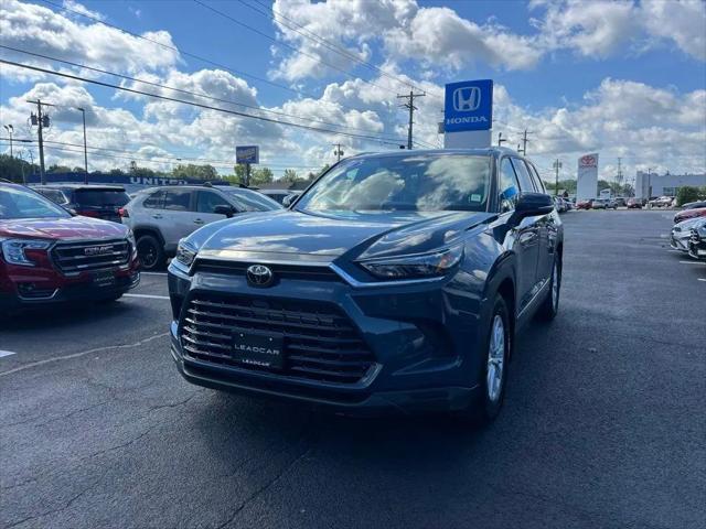 2024 Toyota Grand Highlander Hybrid XLE for sale in Yorkville, NY