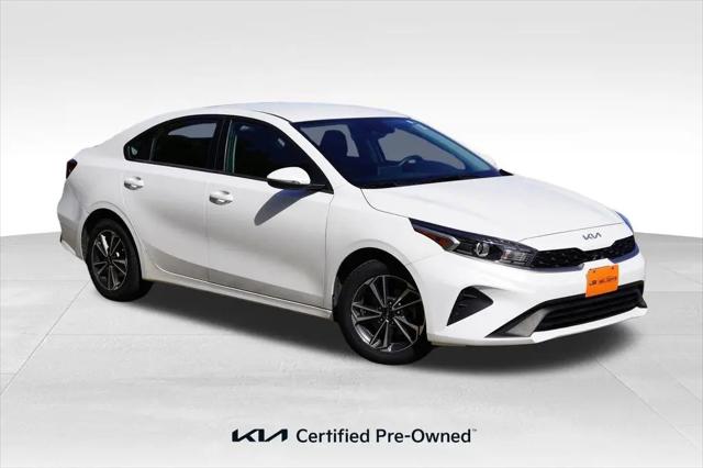 2024 Kia Forte LXS for sale in Lakeville, MN
