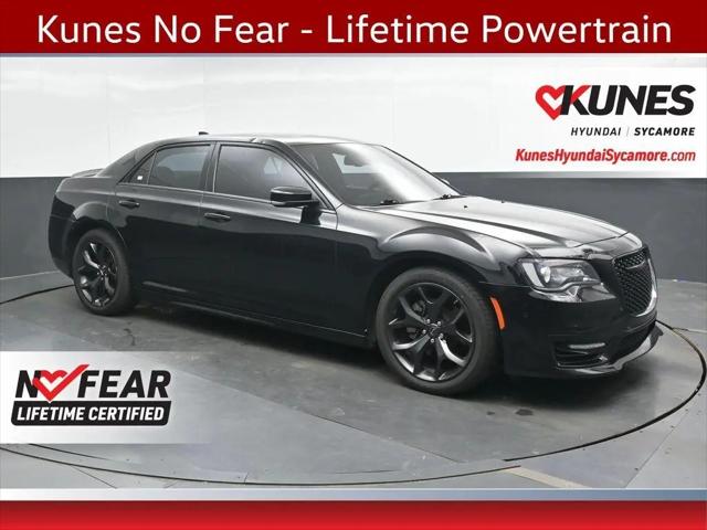 2022 Chrysler 300 S for sale in Sycamore, IL