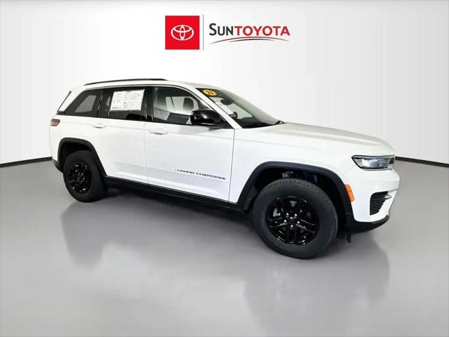 2023 Jeep Grand Cherokee Laredo 4x4 for sale in Holiday, FL