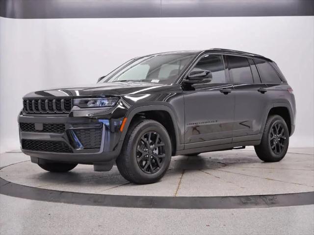 2026 Jeep Grand Cherokee Altitude 4x4 for sale in Coon Rapids, MN