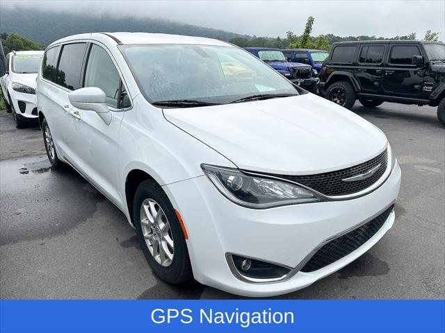 2020 Chrysler Pacifica Touring 2020 Chrysler Pacifica Touring