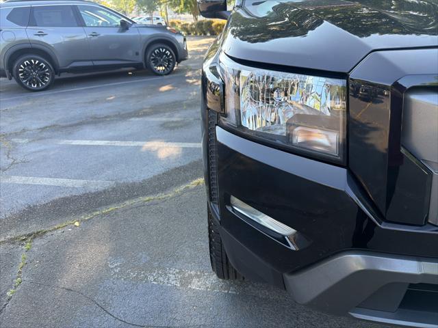 2023 Nissan Frontier Crew Cab SV 4x2