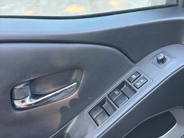 2023 Nissan Frontier Crew Cab SV 4x2
