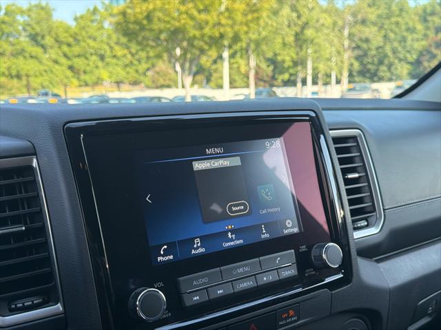 2023 Nissan Frontier Crew Cab SV 4x2