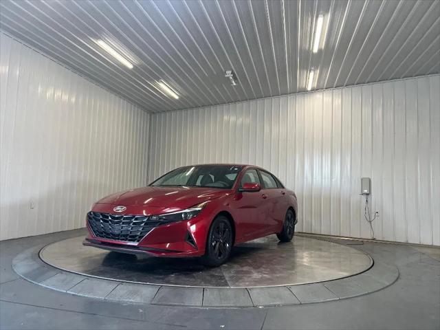 2023 Hyundai Elantra Hybrid Blue for sale in Barberton, OH
