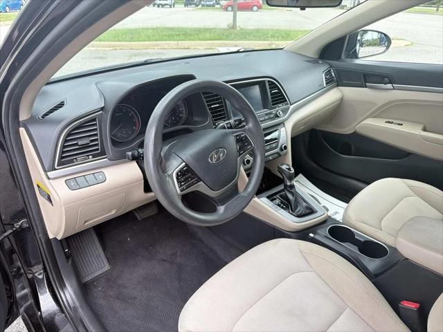 2017 Hyundai Elantra SE 2017 Hyundai Elantra SE
