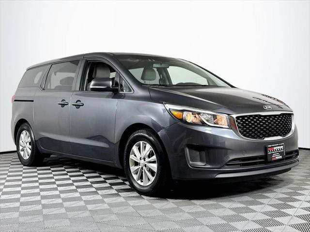 2017 Kia Sedona LX