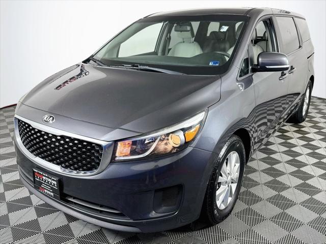 2017 Kia Sedona LX