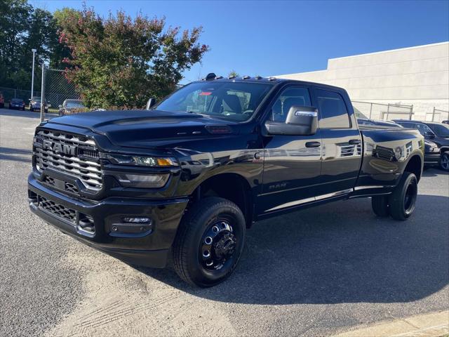 2026 RAM 3500 Big Horn Crew Cab 4x4 8 Box 2026 RAM 3500 Big Horn Crew Cab 4x4 8 Box