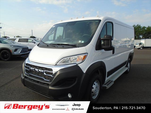 2025 RAM ProMaster 2500 Cargo Van Tradesman Low Roof 136 WB w/Pass Seat 2025 RAM ProMaster 2500 Cargo Van Tradesman Low Roof 136 WB w/Pass Seat