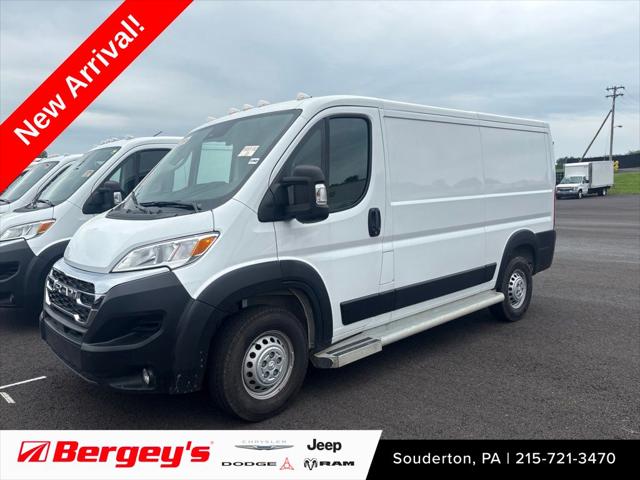 2025 RAM ProMaster 2500 Cargo Van Tradesman Low Roof 136 WB w/Pass Seat