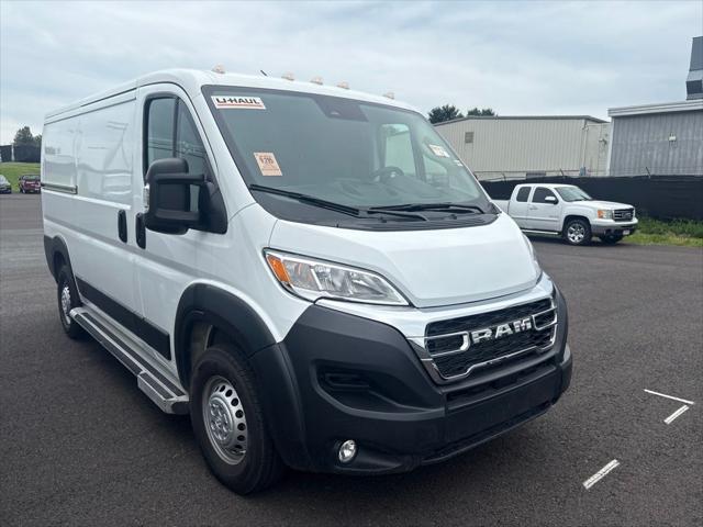 2025 RAM ProMaster 2500 Cargo Van Tradesman Low Roof 136 WB w/Pass Seat