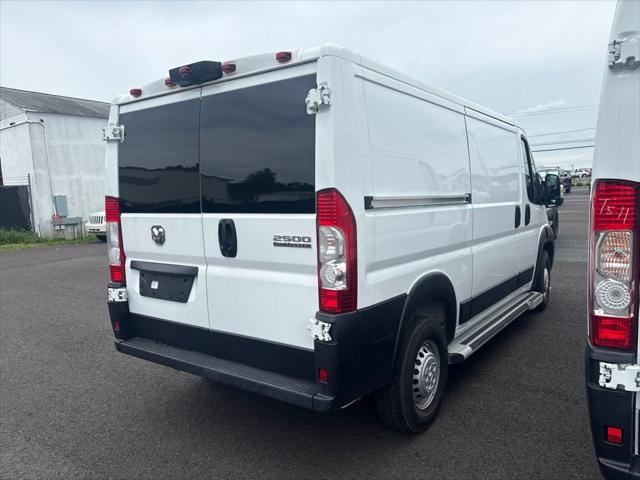 2025 RAM ProMaster 2500 Cargo Van Tradesman Low Roof 136 WB w/Pass Seat