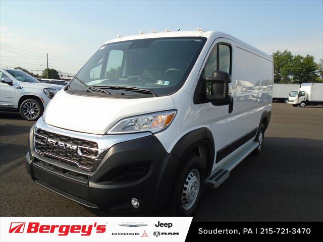 2025 RAM ProMaster 2500 Cargo Van Tradesman Low Roof 136 WB w/Pass Seat 2025 RAM ProMaster 2500 Cargo Van Tradesman Low Roof 136 WB w/Pass Seat