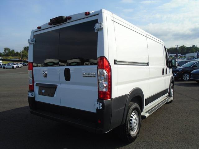 2025 RAM ProMaster 2500 Cargo Van Tradesman Low Roof 136 WB w/Pass Seat 2025 RAM ProMaster 2500 Cargo Van Tradesman Low Roof 136 WB w/Pass Seat