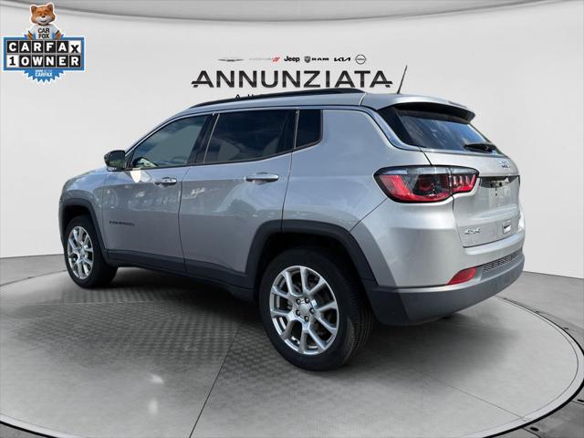 2023 Jeep Compass Latitude Lux FWD