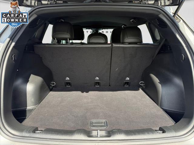 2023 Jeep Compass Latitude Lux FWD