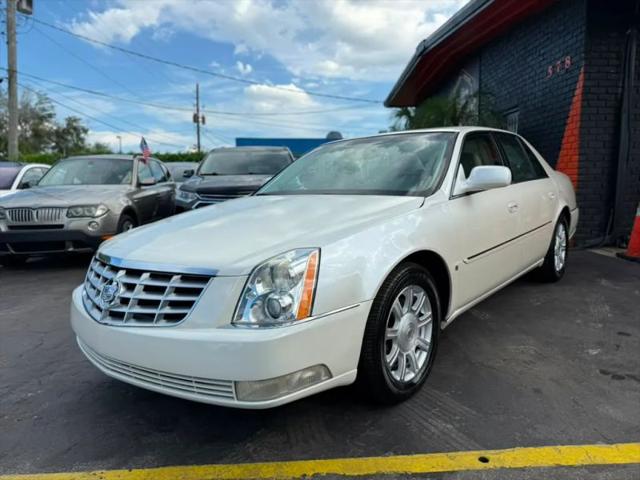 2009 Cadillac DTS 1SA for sale in Orlando, FL