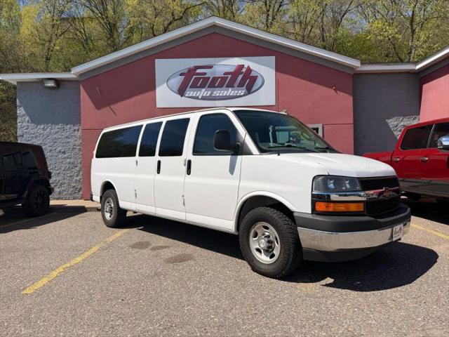2017 Chevrolet Express LT for sale in South Saint Paul, MN
