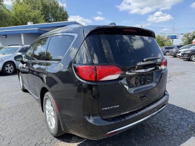 2020 Chrysler Pacifica Touring L