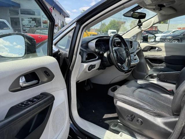 2020 Chrysler Pacifica Touring L