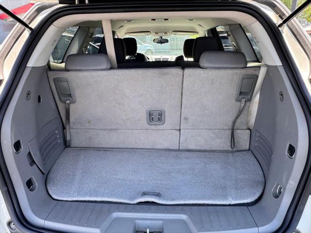 2012 Chevrolet Traverse LS