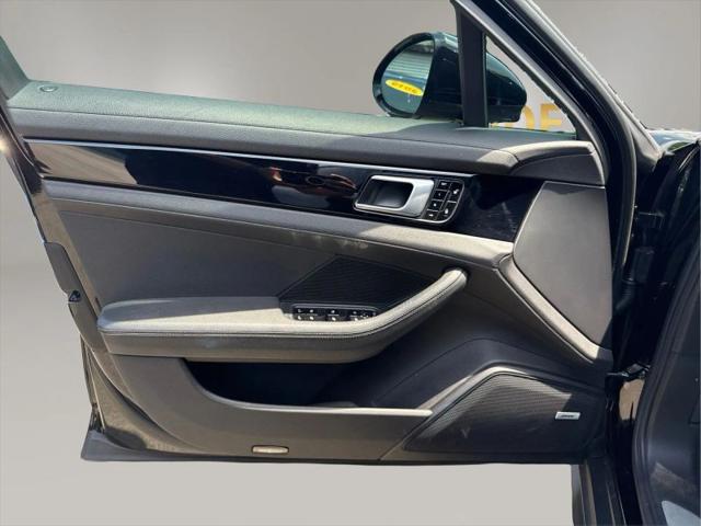 2018 Porsche Panamera 4S