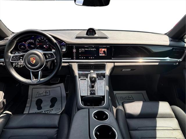 2018 Porsche Panamera 4S