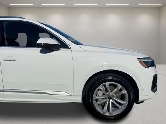 2025 Audi Q7 Premium Plus 55 TFSI quattro Tiptronic