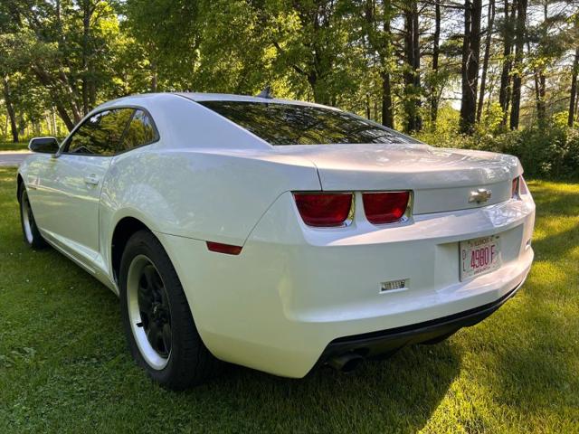 2011 Chevrolet Camaro 2LS