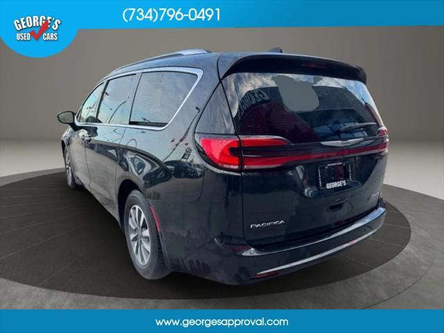 2021 Chrysler Pacifica Hybrid Touring L