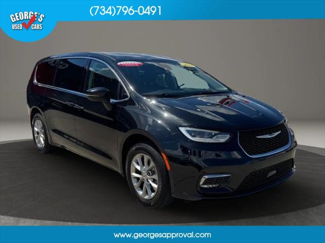 2023 Chrysler Pacifica Touring L AWD