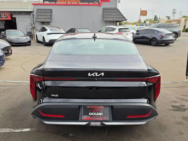 2026 Kia K4 LXS