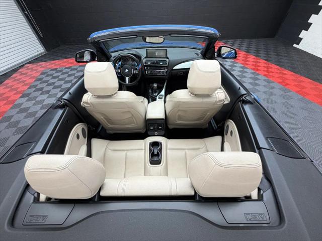 2016 BMW M2 M235i