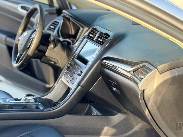 2020 Ford Fusion SEL