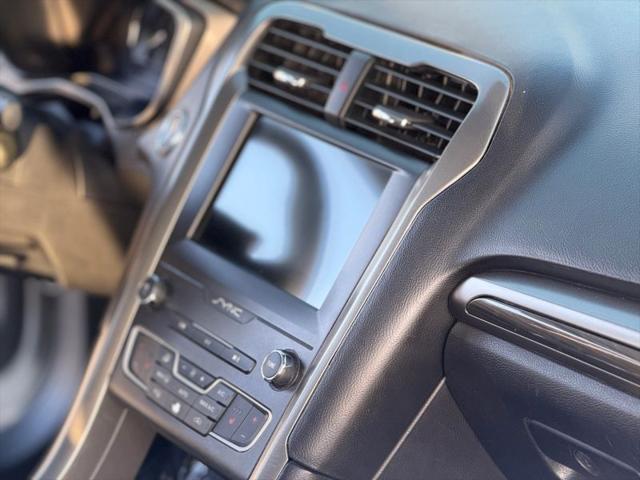 2020 Ford Fusion SEL