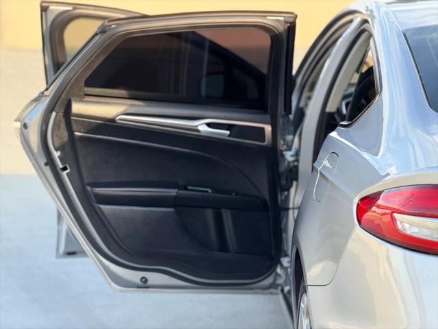 2020 Ford Fusion SEL