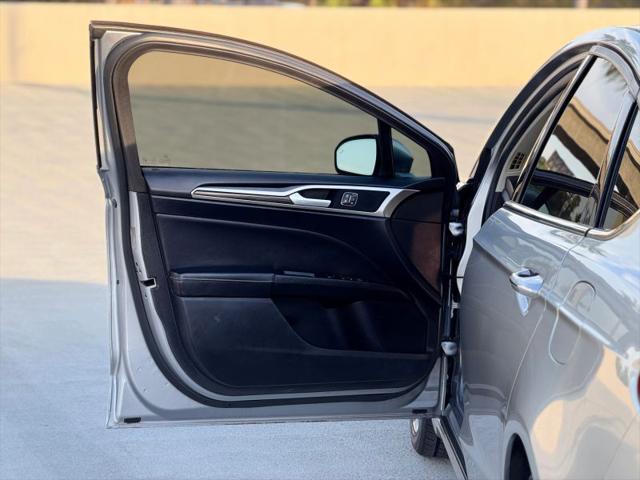 2020 Ford Fusion SEL